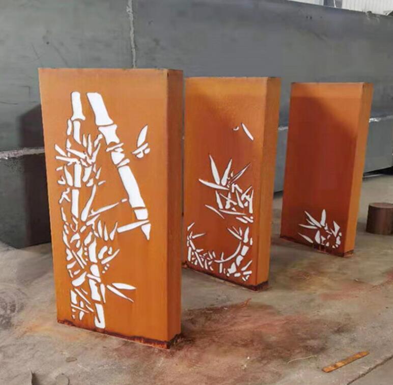 双湖锈钢板灯箱